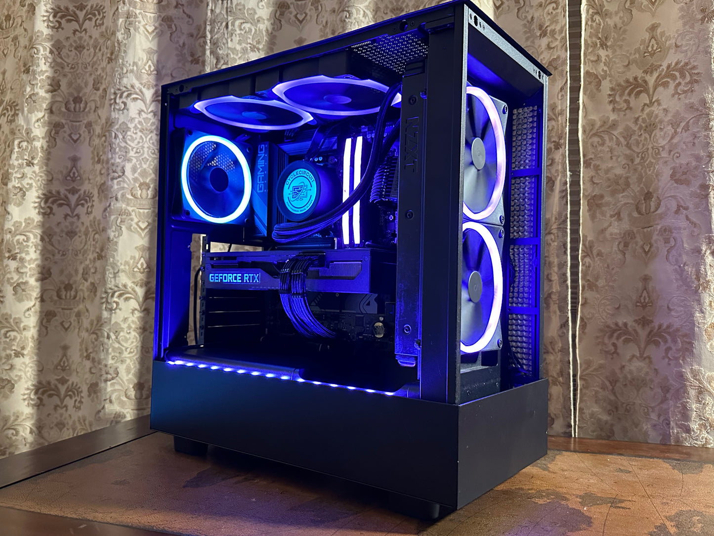 H5 Elite– RTX 3080 | Ryzen 7 7700 | 32GB DDR5 | Ultra Clean Gaming PC