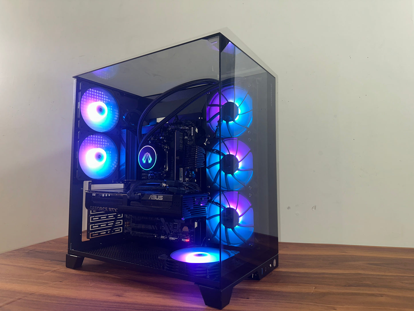 ๐ฅ"The Ripjaw" RTX 5070 | Ryzen 9 7900X | 32GB DDR5 | 2TB Gen4 | 360mm AIO
