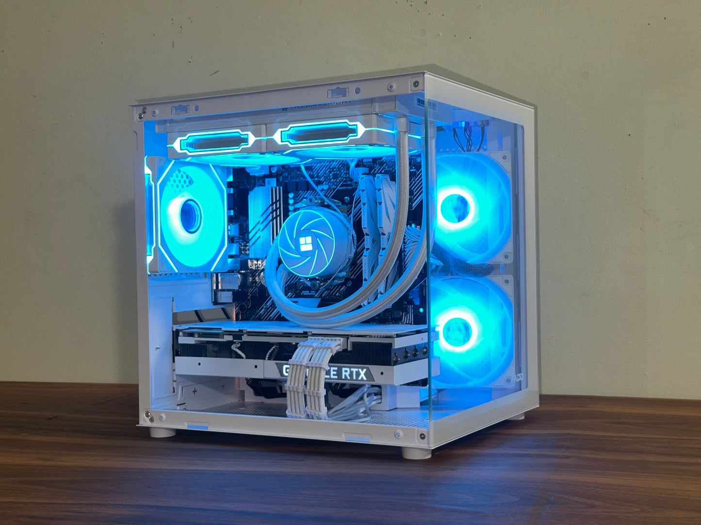 โ๏ธ Frostbite| RTX 3080 | Ryzen 5 5600X | 32GB | 240mm AIO