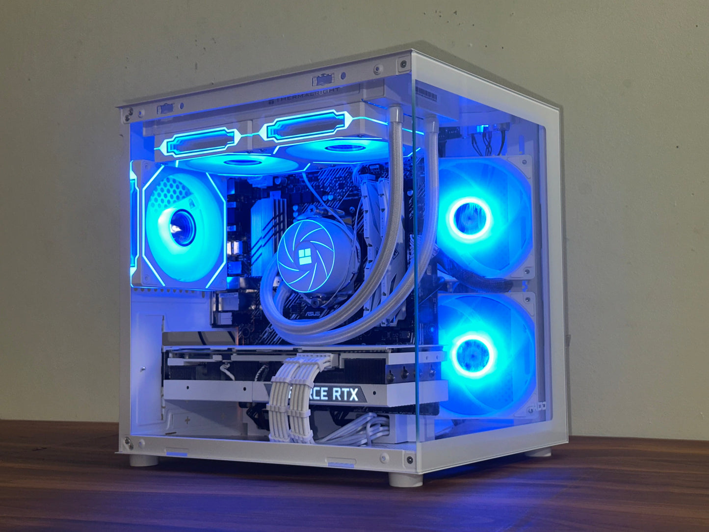 โ๏ธ Frostbite| RTX 3080 | Ryzen 5 5600X | 32GB | 240mm AIO