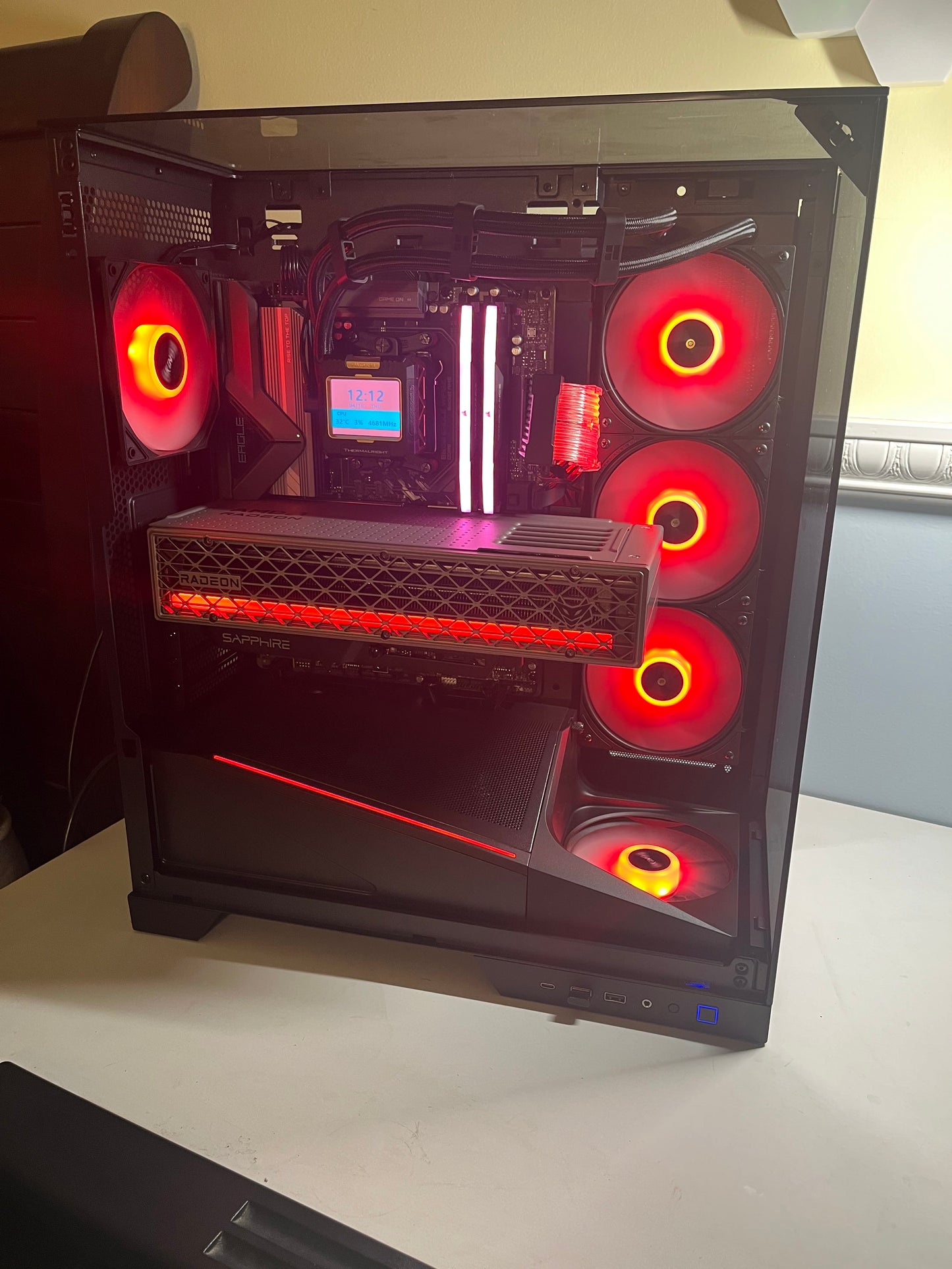 ๐ฅ 9070 XT + 9800X3D ๐ฅ|The "Nitroflare"| Gaming PC