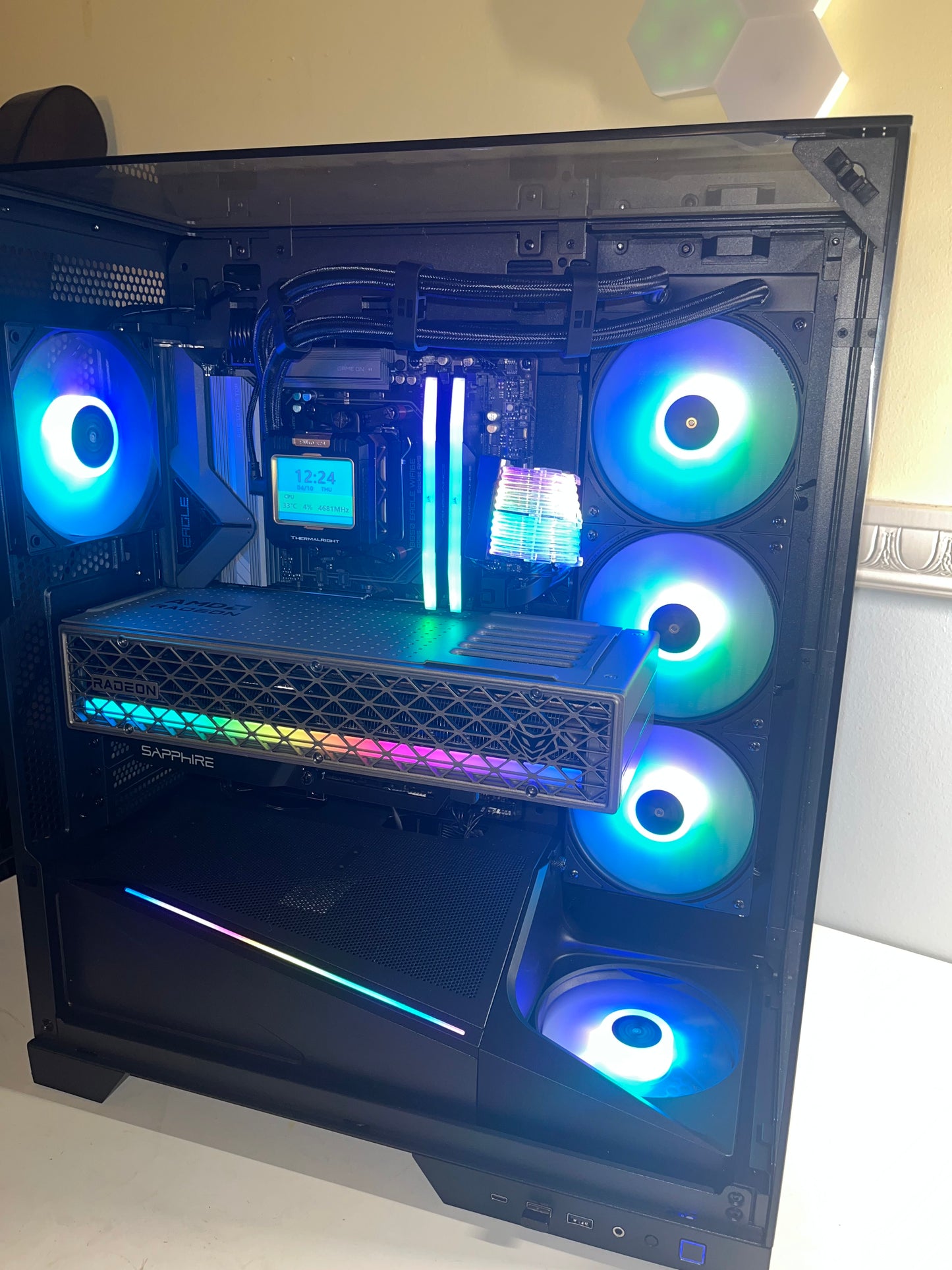 ๐ฅ 9070 XT + 9800X3D ๐ฅ|The "Nitroflare"| Gaming PC