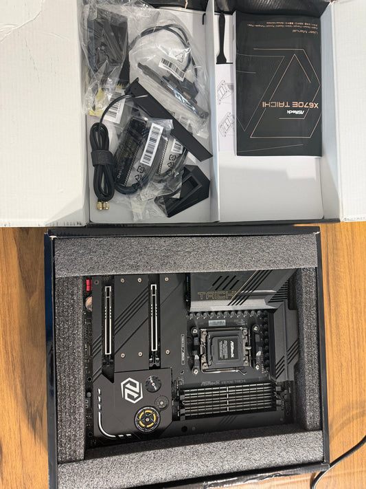 Asrock X670E Taichi