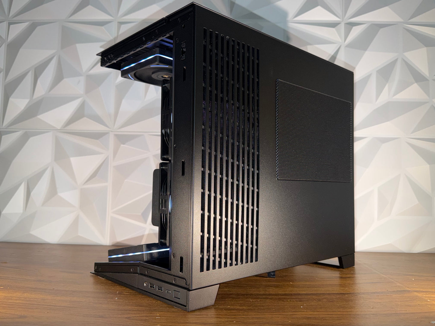 ๐โก "OBSIDIAN NOVA" โ Ryzen 7 9800X3D + RTX 4080 SUPER | 32GB DDR5 | 1TB Gen4 NVMe | Windows 11 Pro โก๐