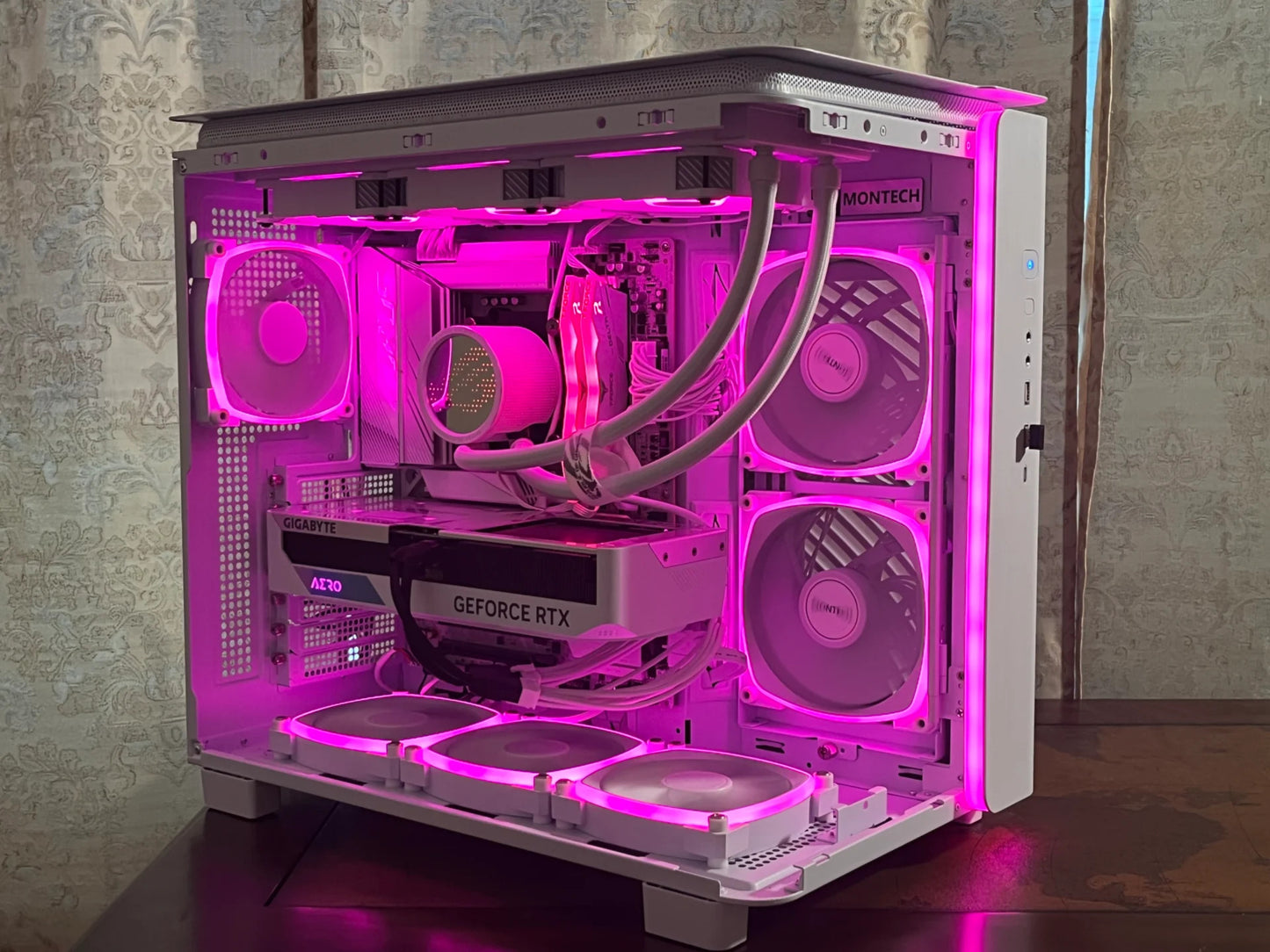 ❄️ Frost 95 Pro | 7800X3D | RTX 4070 Super Aero| 32GB DDR5 6000MHz | 2TB Gen 4 SSD| Aorus X670