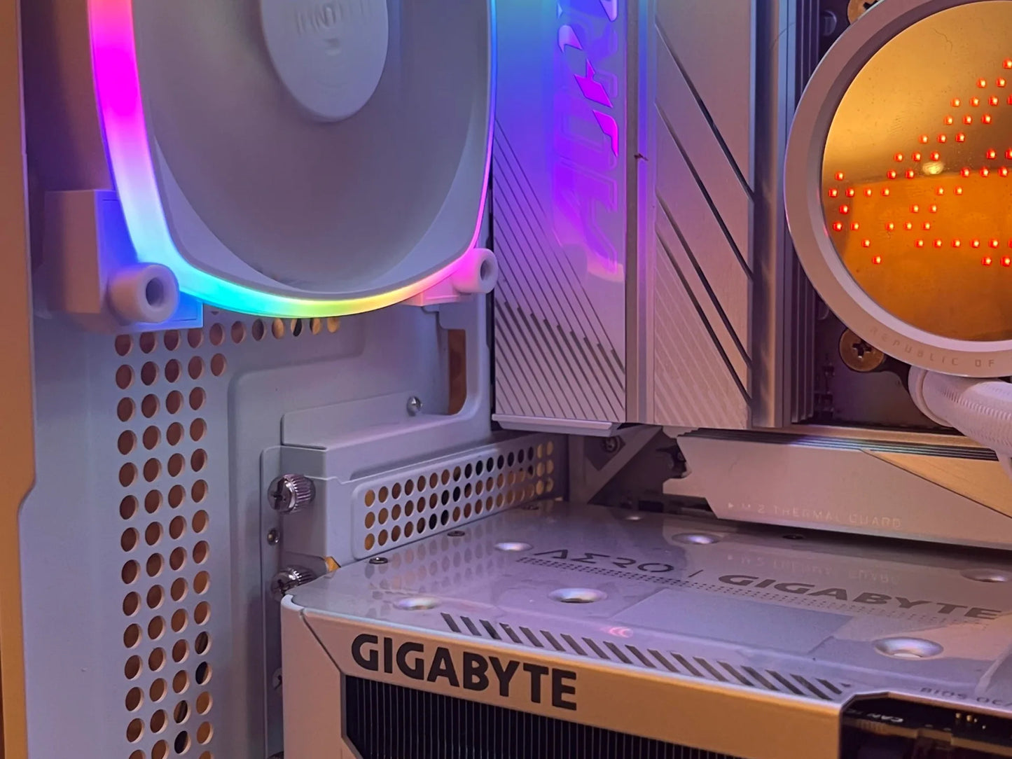 ❄️ Frost 95 Pro | 7800X3D | RTX 4070 Super Aero| 32GB DDR5 6000MHz | 2TB Gen 4 SSD| Aorus X670