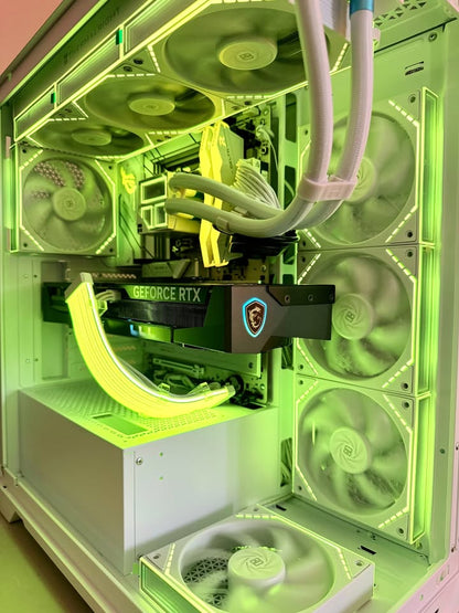 ❄️ FrostForge — Ryzen 7 9800X3D | RTX 5070 Ti | 32gb DDR5| Windows 11 Pro