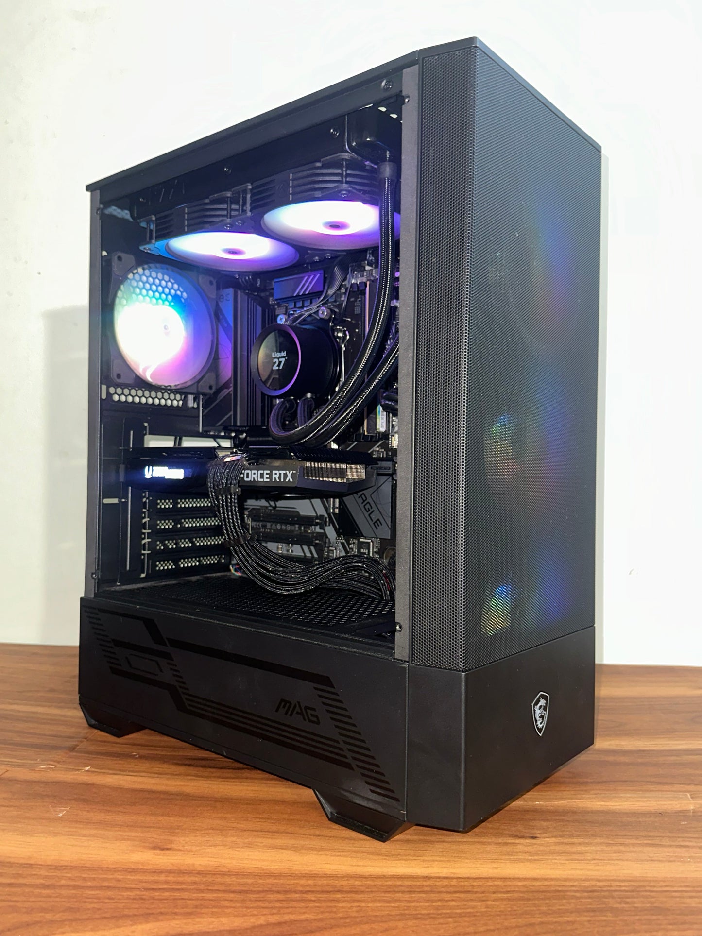 MSI Forge Gaming PC – RTX 3070 / Ryzen 5 7600X / Kraken AIO