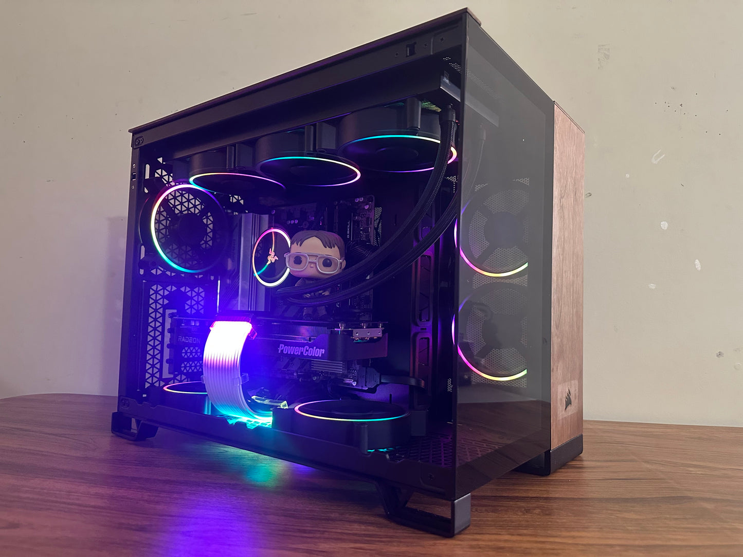 🪵⚡Timber Titan | 9070XT | 32GB DDR5 6000mhz | Ryzen 9 7900X | 2TB NVMe