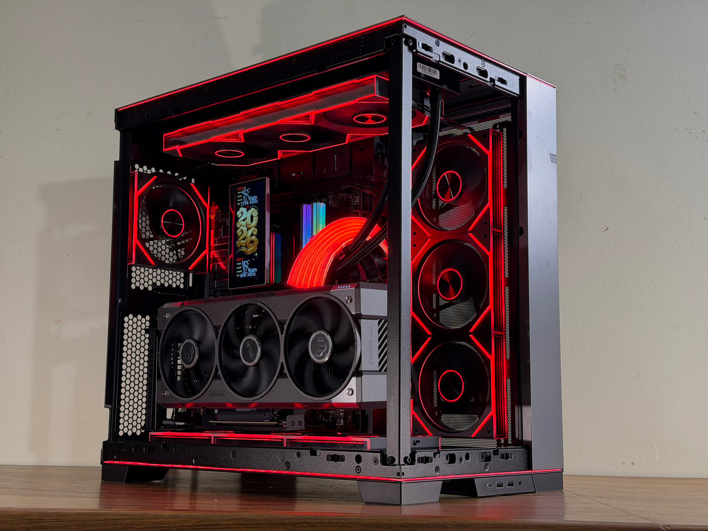 👑 APEX MIRRORSTORM SHOWCASE— 9950X3D | RTX 5080 | 32GB 8000mhz| 2tb 990 pro| 1000w PSU |