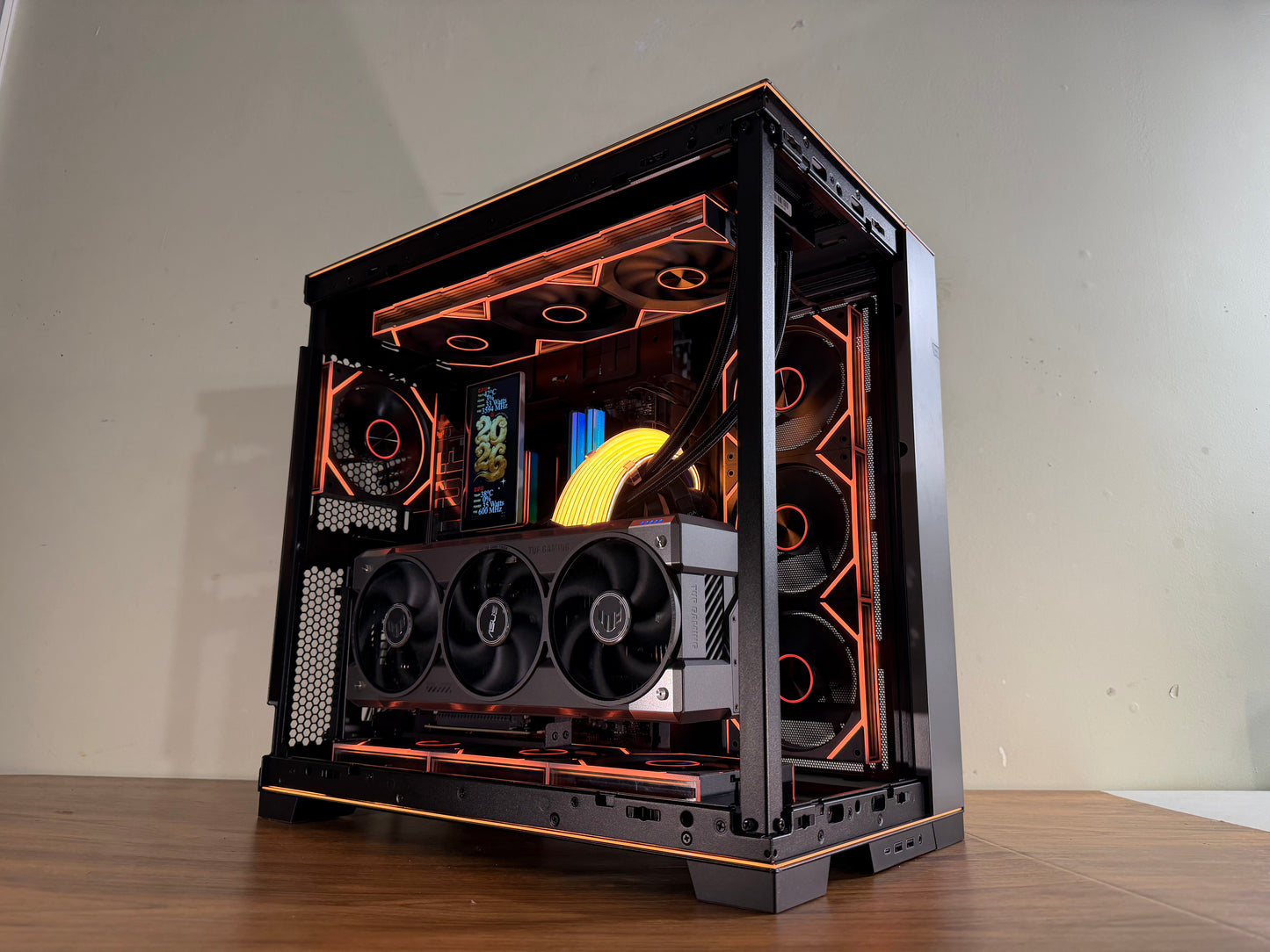 👑 APEX MIRRORSTORM SHOWCASE— 9950X3D | RTX 5080 | 32GB 8000mhz| 2tb 990 pro| 1000w PSU |
