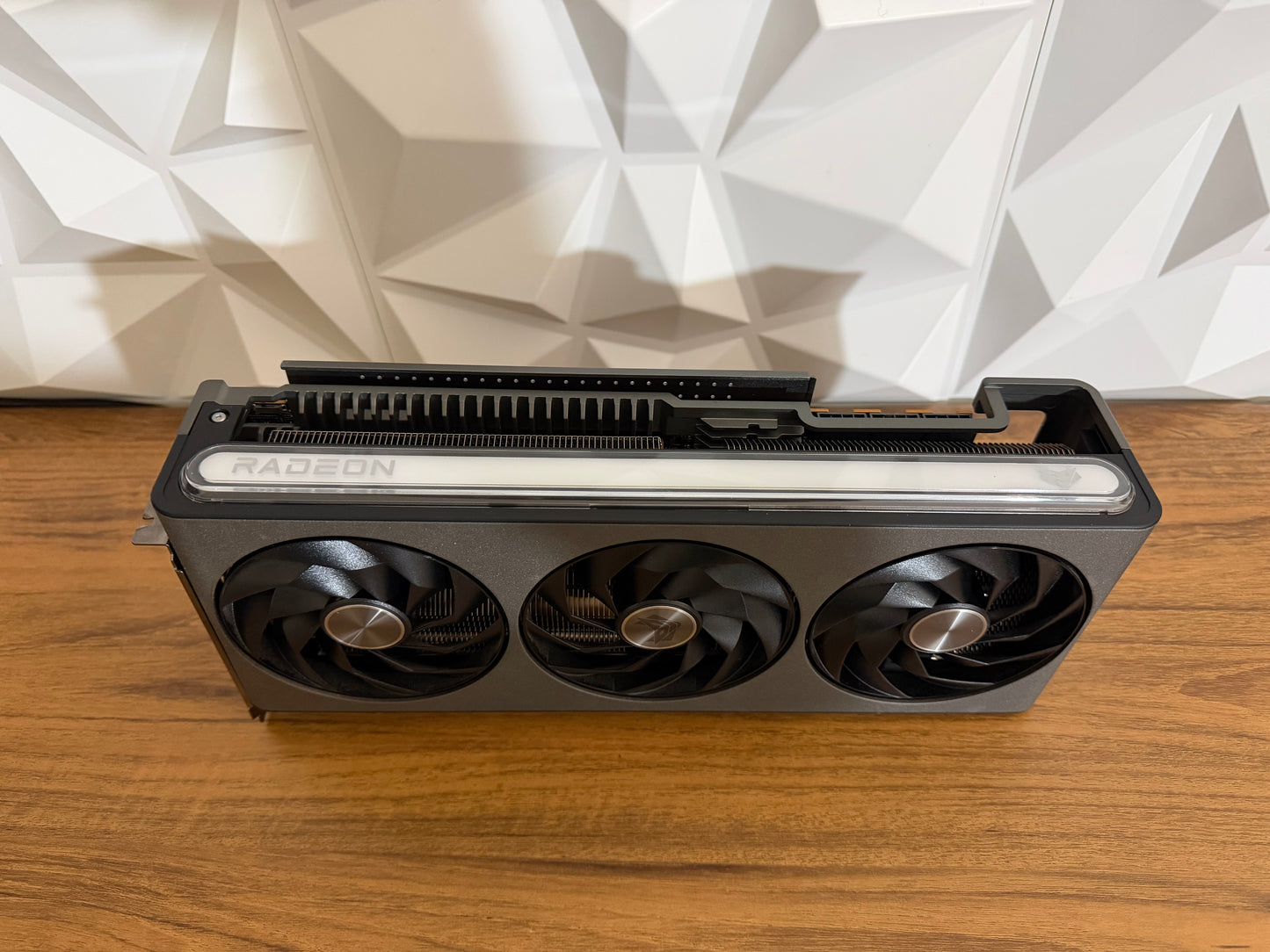 NITRO+ AMD Radeon™ RX 7900 XTX Vapor-X 24GB
